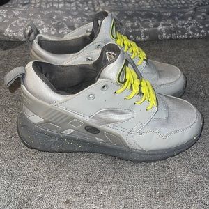 Heelys Force Gray Youth sz 3